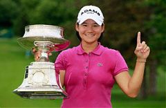曾雅妮奪冠LPGA錦標賽 成為最年輕四大賽冠軍