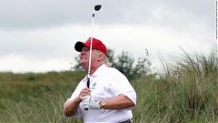 自掏腰包！特朗普在白宮安裝大型高爾夫模擬練習器