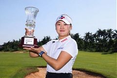 女子中巡錦標賽˙李淑瑛轟信天翁逆轉奪首冠