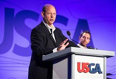 比賽中途打電話給教練.LPGA確認行為合規
